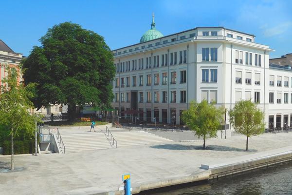 ERÖFFNUNG DES HAVELUFERS