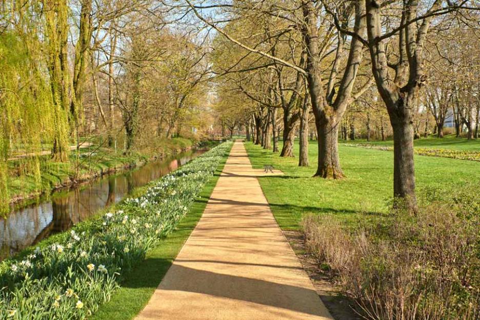 Friedrich-Ebert-Park - alter Wall an der Glinze
